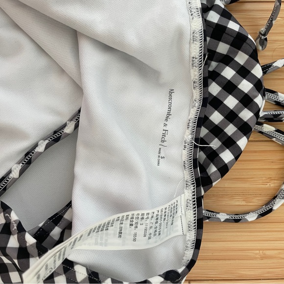 A&F Swimsuit NWOT - Picture 4 of 4